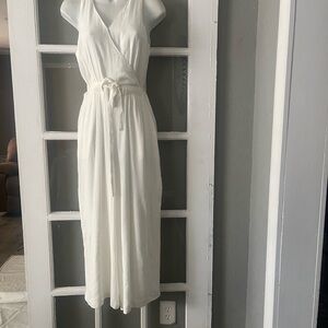 Greylin‎ White Sleeveless Jumpsuit